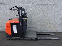Elektrische orderpicker toyota - afbeelding 9 van  14