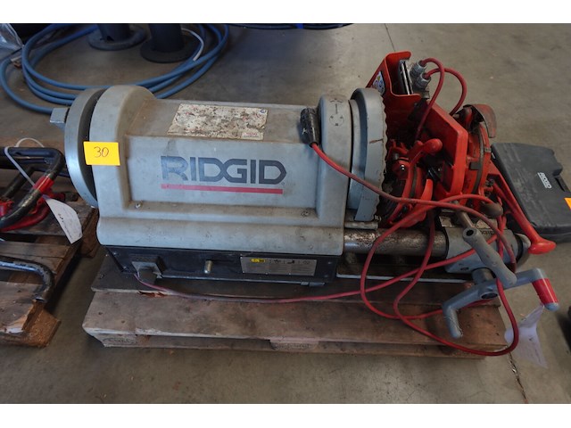 Elektrische pijpdraadsnijmachine ridgid - afbeelding 1 van  7