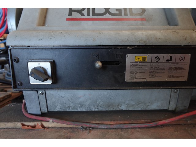 Elektrische pijpdraadsnijmachine ridgid - afbeelding 6 van  7