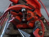 Elektrische pijpdraadsnijmachine ridgid - afbeelding 5 van  8