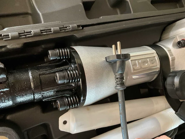 Elektrische pikeur in koffer - afbeelding 9 van  11