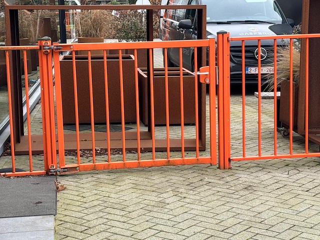 Elektrische poort - afbeelding 9 van  9