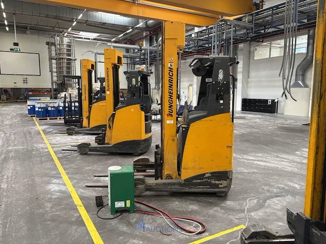 Elektrische reachtruck jungheinrich - afbeelding 12 van  33