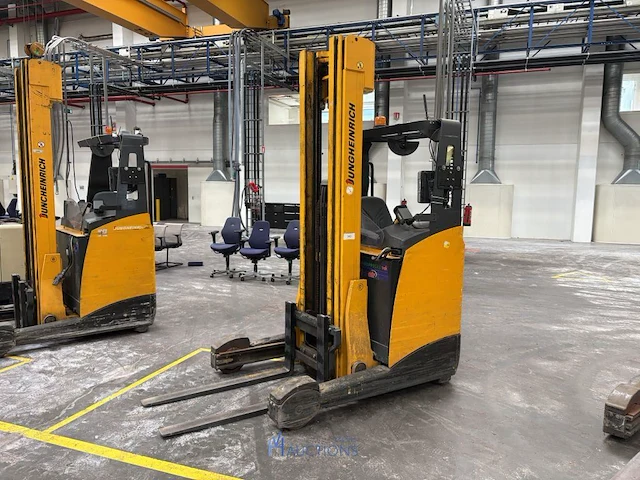 Elektrische reachtruck jungheinrich - afbeelding 1 van  21