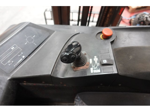 Elektrische reachtruck still - afbeelding 7 van  12