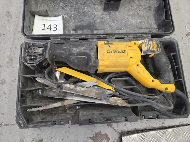 Elektrische reciprozaag dwe305-qs - afbeelding 1 van  5