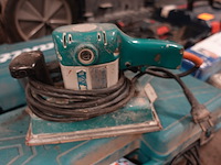 Elektrische reciprozaagmachine + schuurmachine makita - afbeelding 2 van  5