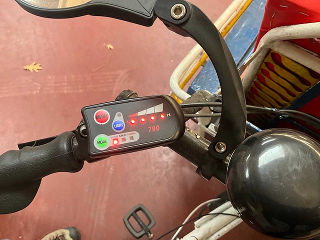 Elektrische riksja (bakfiets) - afbeelding 6 van  9