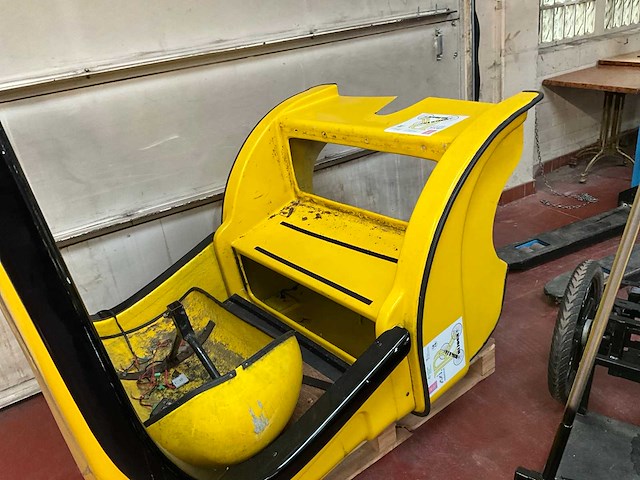 Elektrische riksja ligfiets met toebehoren - afbeelding 5 van  11