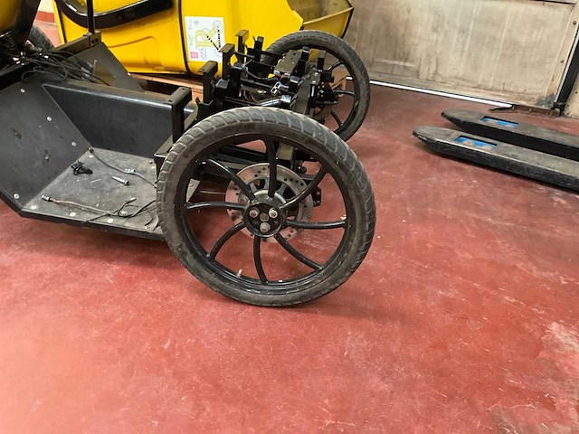 Elektrische riksja ligfiets met toebehoren - afbeelding 6 van  11
