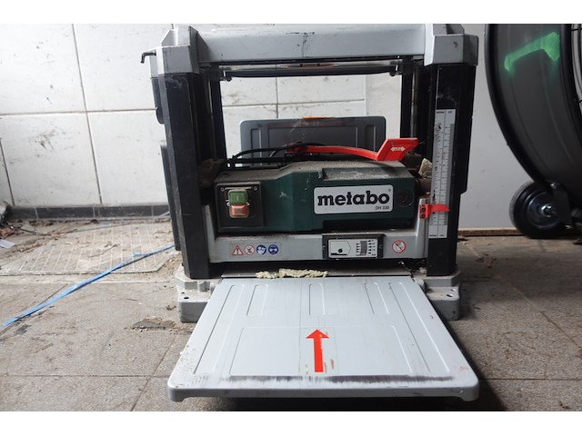 Elektrische schaafmachine metabo - afbeelding 3 van  9