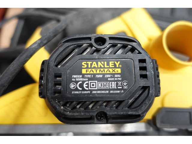 Elektrische schaafmachine stanley - afbeelding 4 van  4