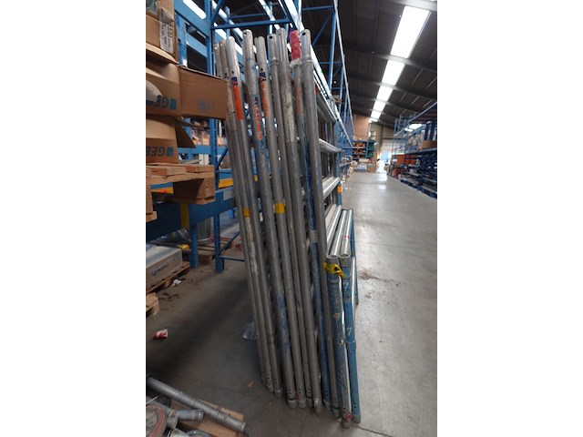 Elektrische schaar hoogtewerker genie - afbeelding 2 van  5