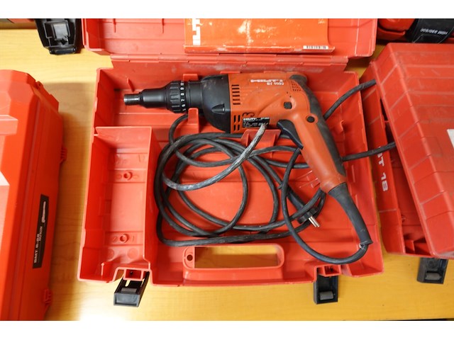 Elektrische schroefmachine hilti - afbeelding 1 van  3