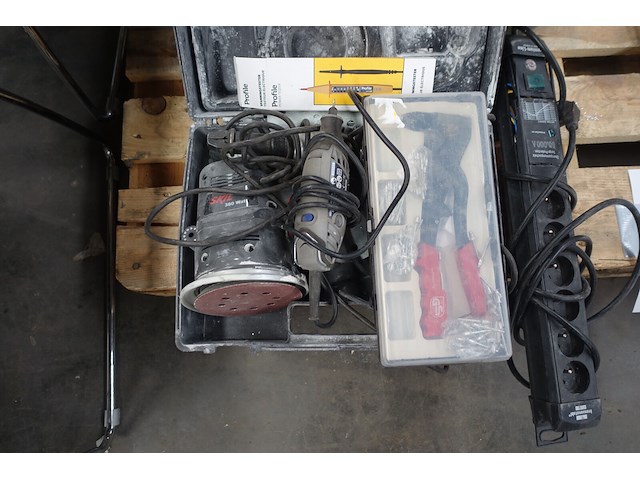 Elektrische schuurmachine skil - afbeelding 1 van  2