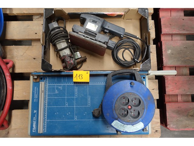 Elektrische schuurmachine - afbeelding 1 van  1