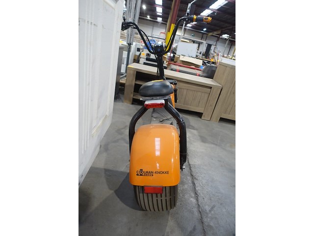 Elektrische scooter "euro scooter" - afbeelding 3 van  3