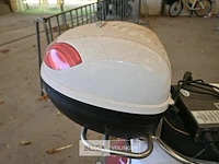 Elektrische scooter kumpan - afbeelding 11 van  12