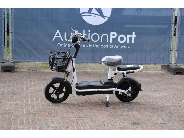 Elektrische scooter nieuw - afbeelding 1 van  1