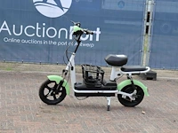 Elektrische scooter nieuw