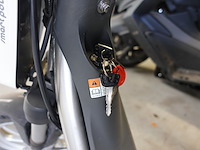 Elektrische scooter yamaha - afbeelding 7 van  10