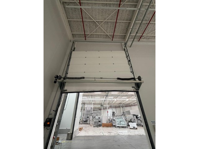 Elektrische sectionaalpoort alpido - afbeelding 1 van  7