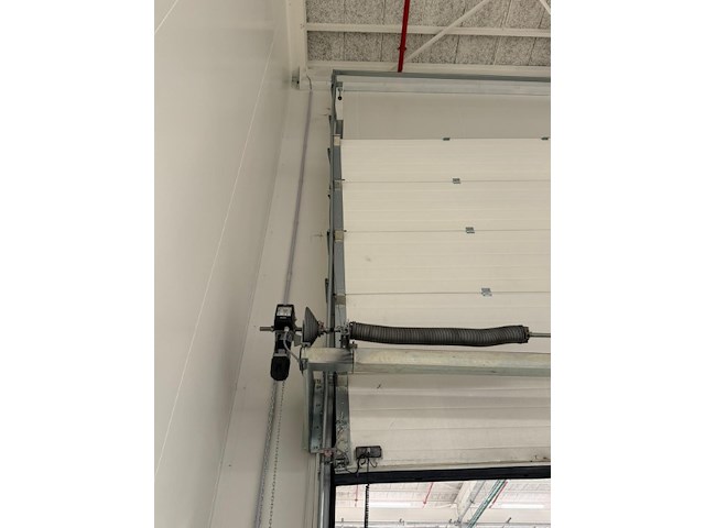 Elektrische sectionaalpoort alpido - afbeelding 2 van  7