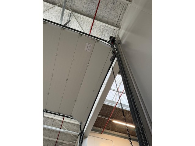 Elektrische sectionaalpoort novoferm - afbeelding 7 van  8