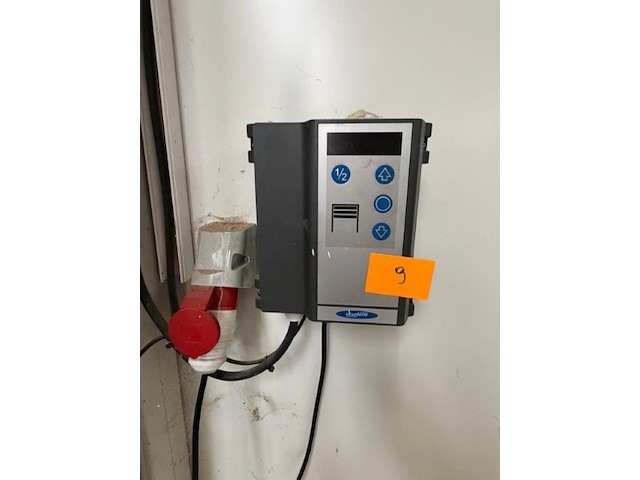 Elektrische sectionaalpoort novoferm - afbeelding 2 van  7