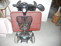 Elektrische senioren scooter + koffer - afbeelding 3 van  4