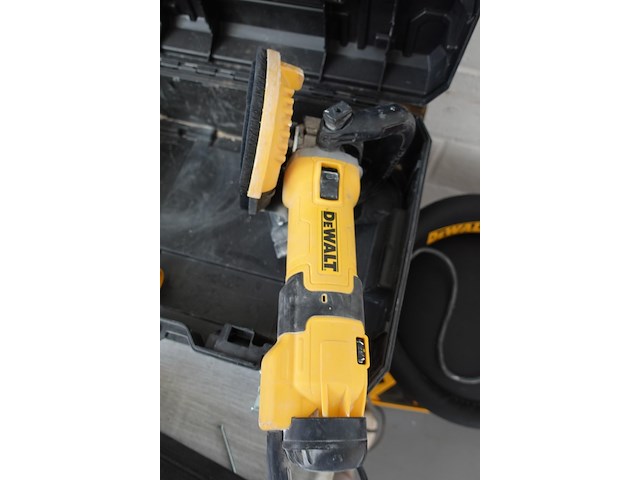 Elektrische slijper dewalt - afbeelding 3 van  5