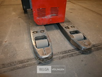 Elektrische stapelaar + batterijlader - afbeelding 3 van  7