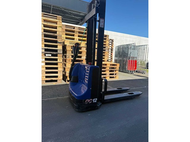 Elektrische stapelaar dc12 – 1200 kg – 3 meter - afbeelding 5 van  11