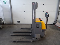 Elektrische stapelaar jungheinrich