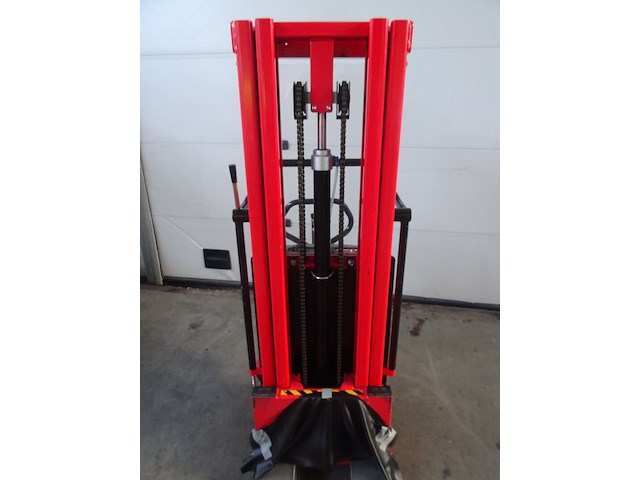 Elektrische stapelaar logitrans - afbeelding 6 van  9