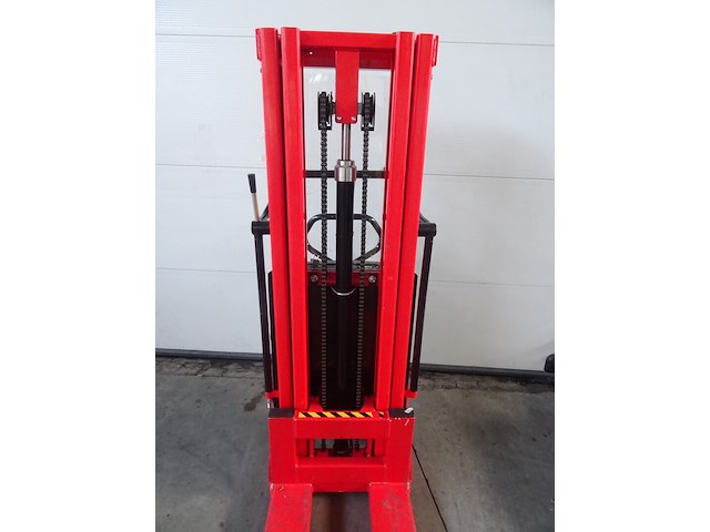 Elektrische stapelaar logitrans - afbeelding 6 van  9