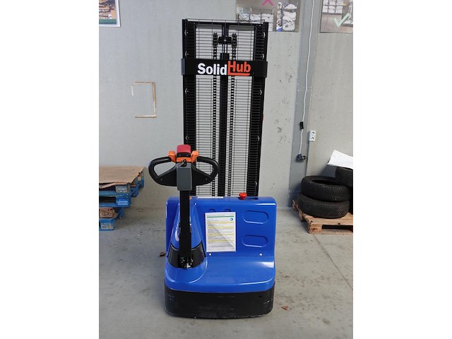 Elektrische stapelaar solidhub - afbeelding 3 van  6