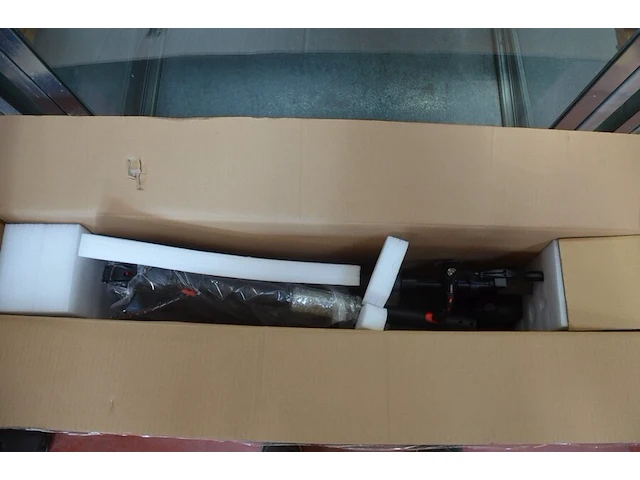 Elektrische step bohlt 9 air model ekick 9 air 1,7ah nieuw in doos - afbeelding 4 van  19