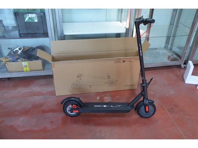 Elektrische step bohlt td9 model ekick td9 nieuw in doos - afbeelding 1 van  20