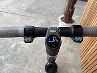 Elektrische step ninebot kickscooter es - afbeelding 2 van  9