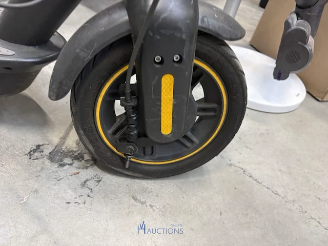 Elektrische step ninebot kickscooter max g30 - afbeelding 5 van  6