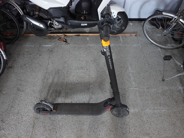 Elektrische step segway - afbeelding 2 van  6