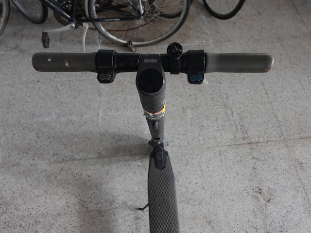 Elektrische step segway - afbeelding 4 van  6
