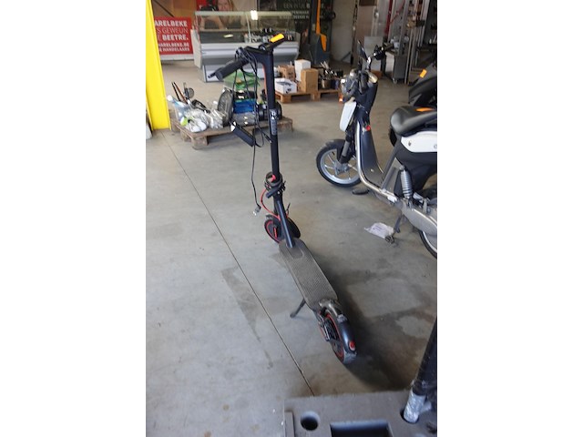 Elektrische step tx mobility - afbeelding 2 van  4