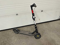 Elektrische step - afbeelding 1 van  1