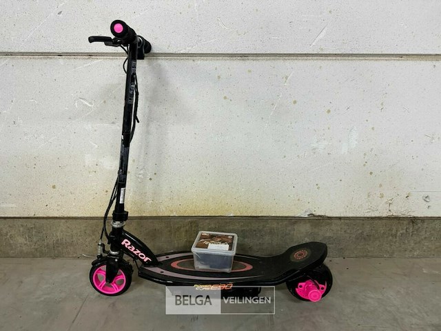 Elektrische step - afbeelding 1 van  9