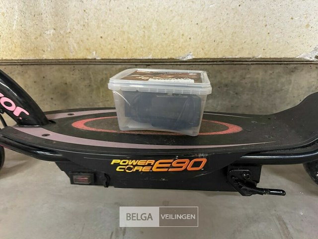 Elektrische step - afbeelding 4 van  9