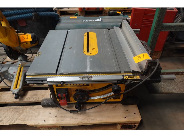 Elektrische tafelzaagmachine dewalt - afbeelding 1 van  5