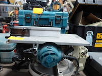 Elektrische tafelzaagmachine makita - afbeelding 5 van  5