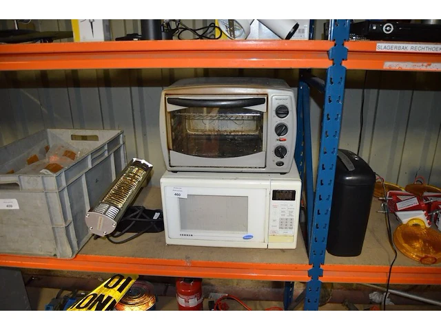 Elektrische terrasverwarmer, oven silvercrest, microgolfoven zanker, papierversnipperaar - afbeelding 1 van  9